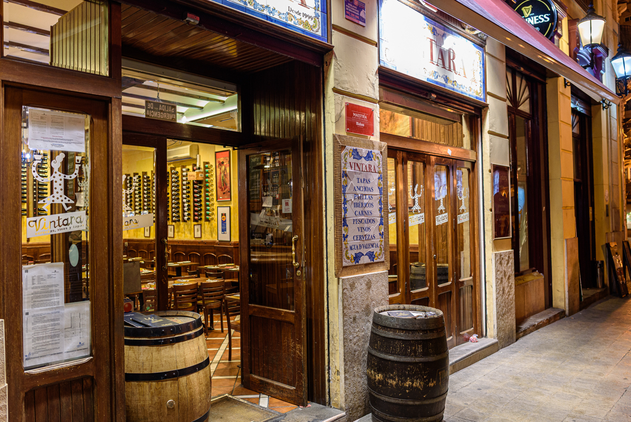 Un locale tipico del centro storico