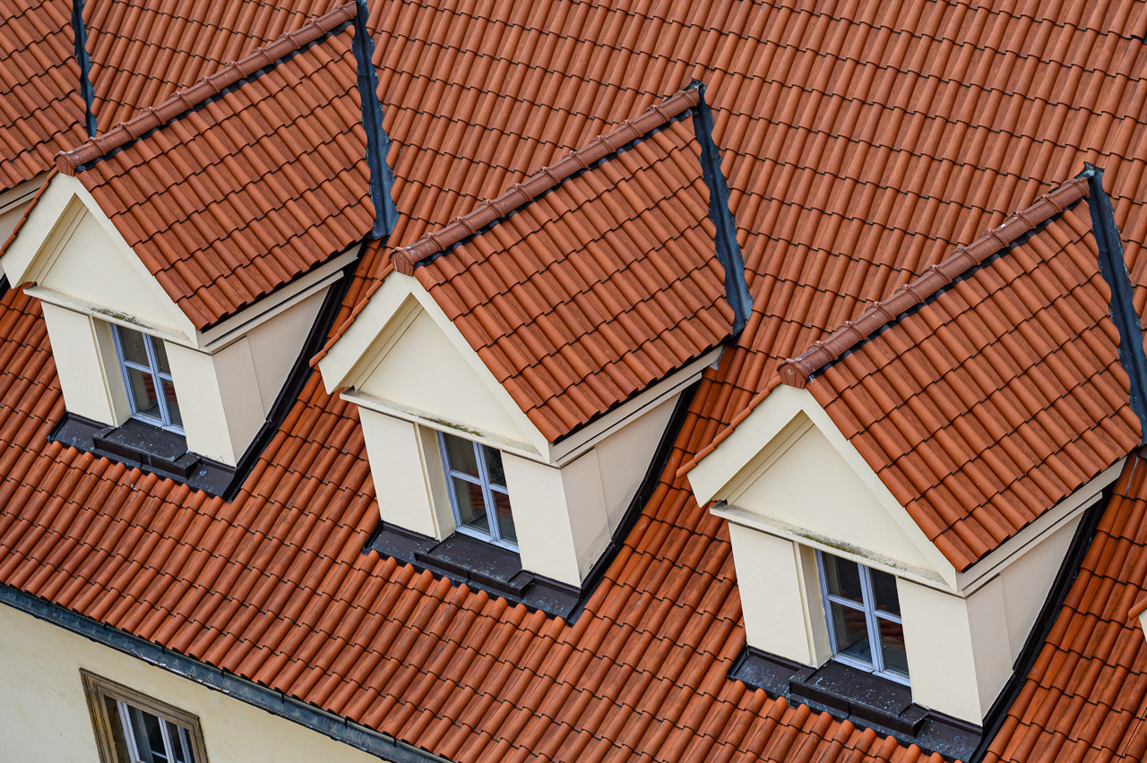 Una vista sui tetti di Praga dalla Torre Astronomica del Clemeninum