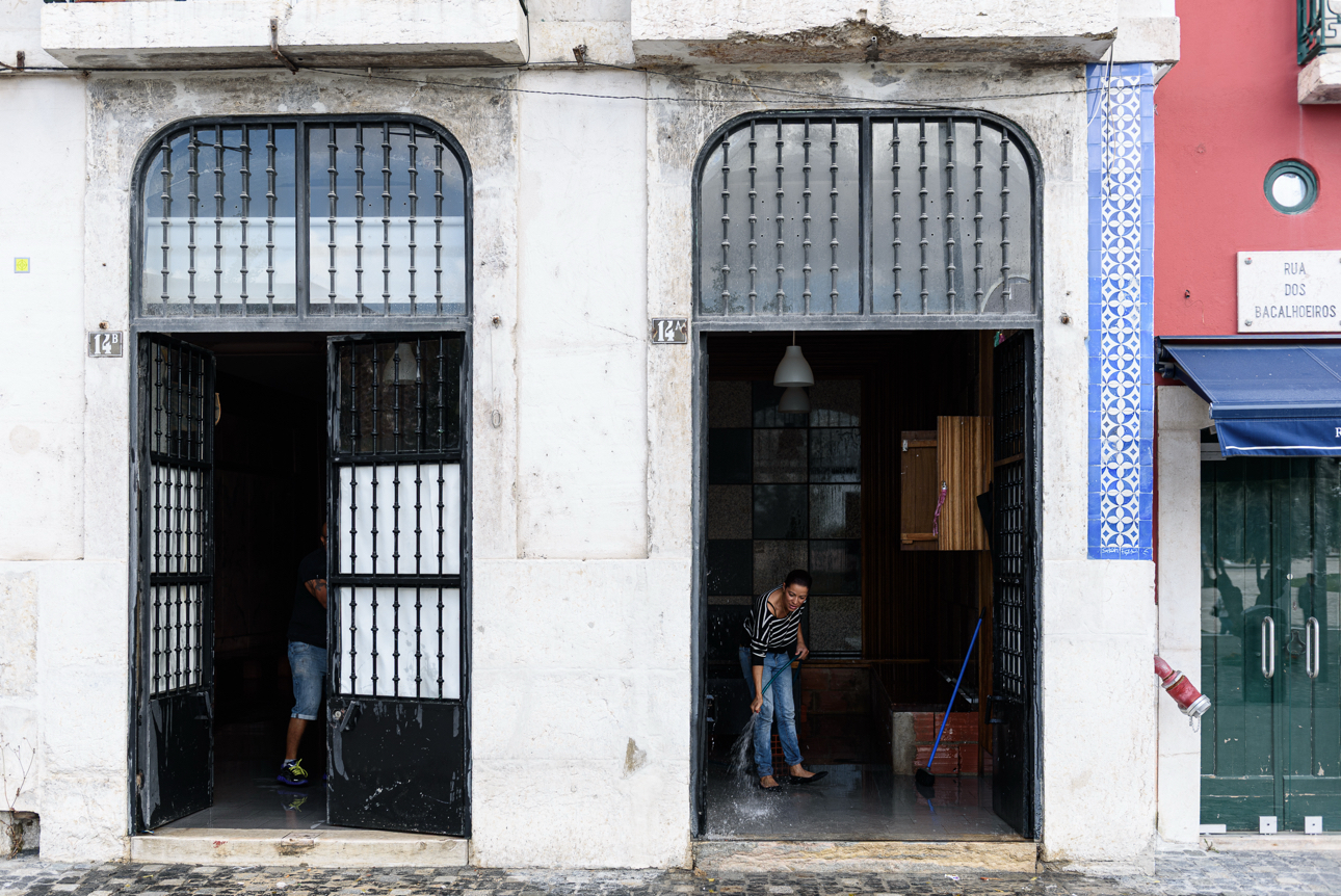 La storica Rua dos Bacalhoeiros 