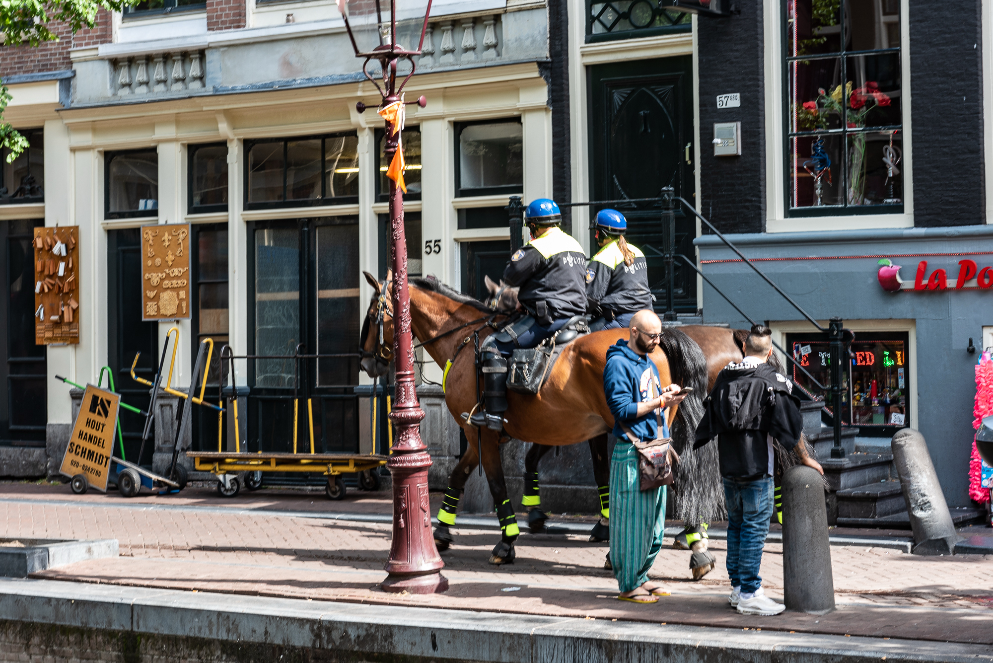 Polizia Olandese a cavallo